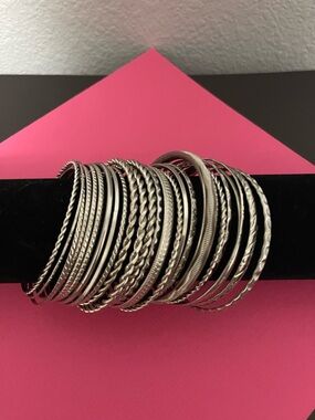 Silver-Tone Women’s Bangle Bracelet Set - Stackable Mix